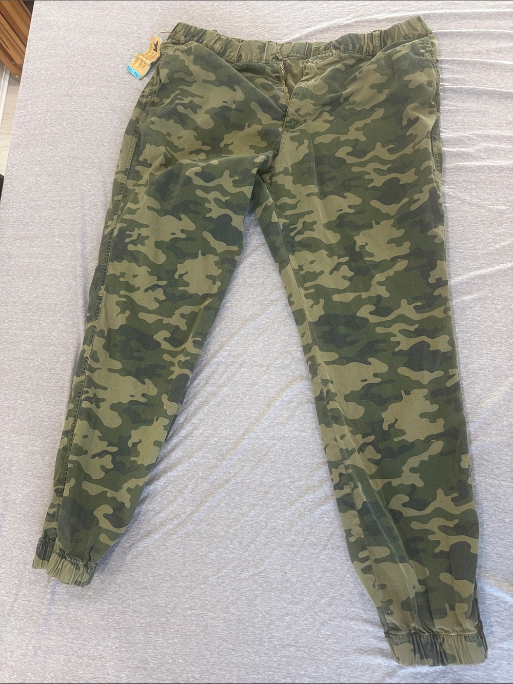 Slim Men’s Camo Jeans - Olive Green